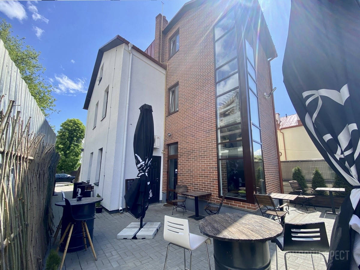 Невероятно вкусные фирменные вафли и кофе наивысшего качества. Двухэтажная кофейня «Таполі» по ул. 17 сентября приглашает брестчан в гости