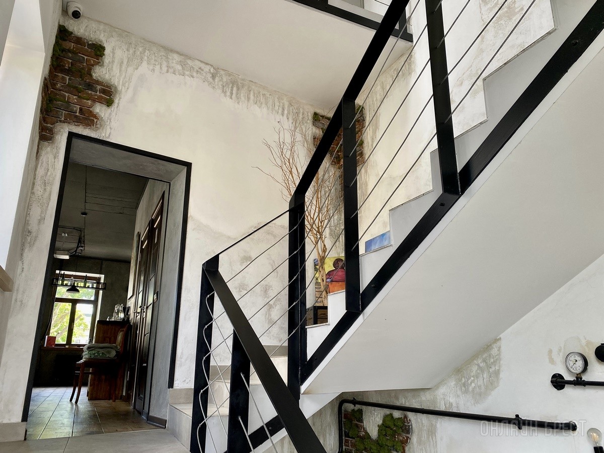 Невероятно вкусные фирменные вафли и кофе наивысшего качества. Двухэтажная кофейня «Таполі» по ул. 17 сентября приглашает брестчан в гости