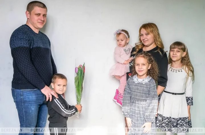 Многодетная семья из Березы рассказала о своих ценностях и традициях
