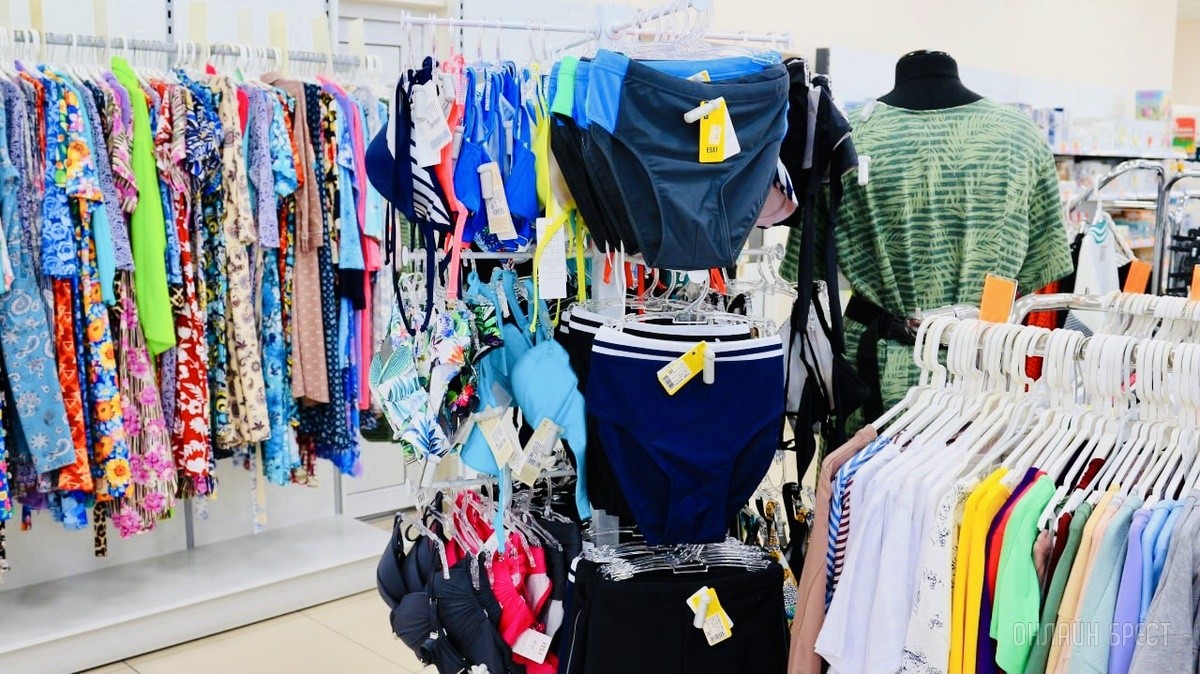 ТРИ ЭТАЖА ТОВАРОВ ДЛЯ ВСЕЙ СЕМЬИ! Детские игрушки и развлечения, канцтовары, женская, мужская, детская одежда и обувь в «Детском мире» на Советской