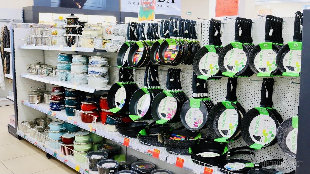 ТРИ ЭТАЖА ТОВАРОВ ДЛЯ ВСЕЙ СЕМЬИ! Детские игрушки и развлечения, канцтовары, женская, мужская, детская одежда и обувь в «Детском мире» на Советской