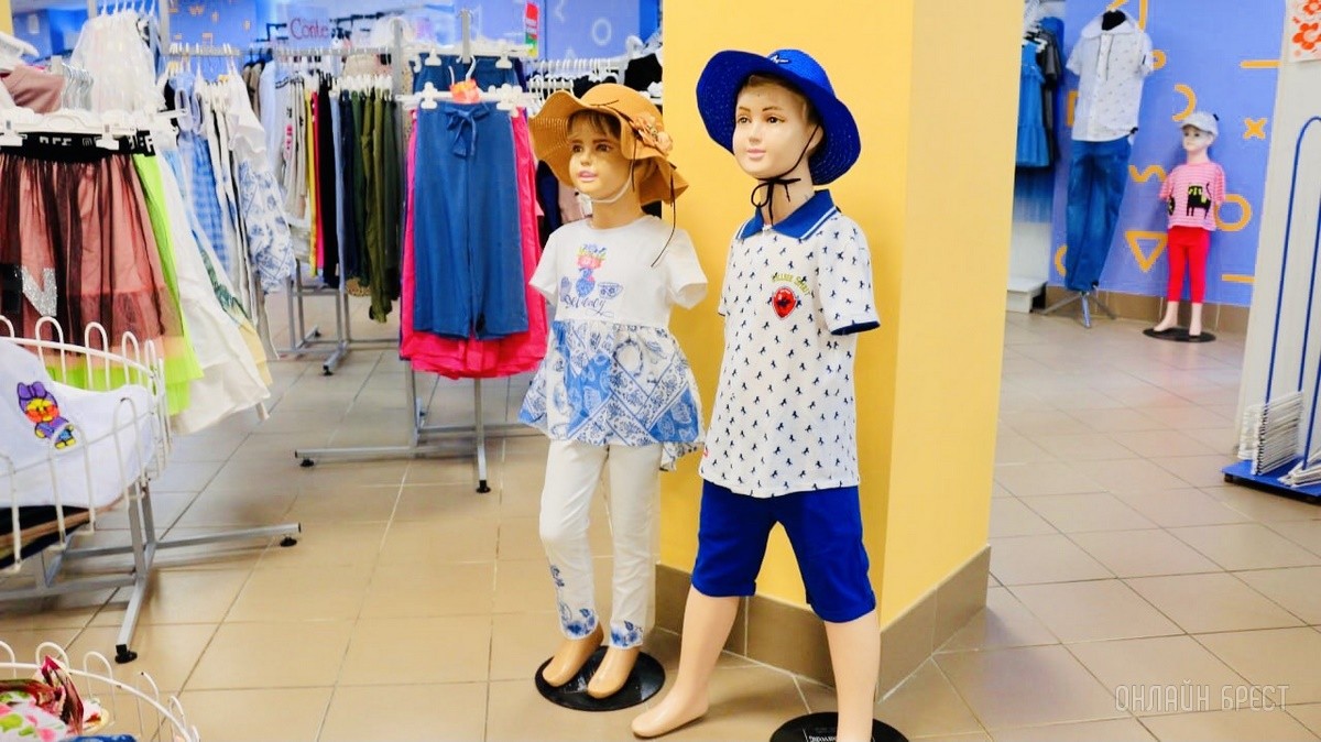 ТРИ ЭТАЖА ТОВАРОВ ДЛЯ ВСЕЙ СЕМЬИ! Детские игрушки и развлечения, канцтовары, женская, мужская, детская одежда и обувь в «Детском мире» на Советской