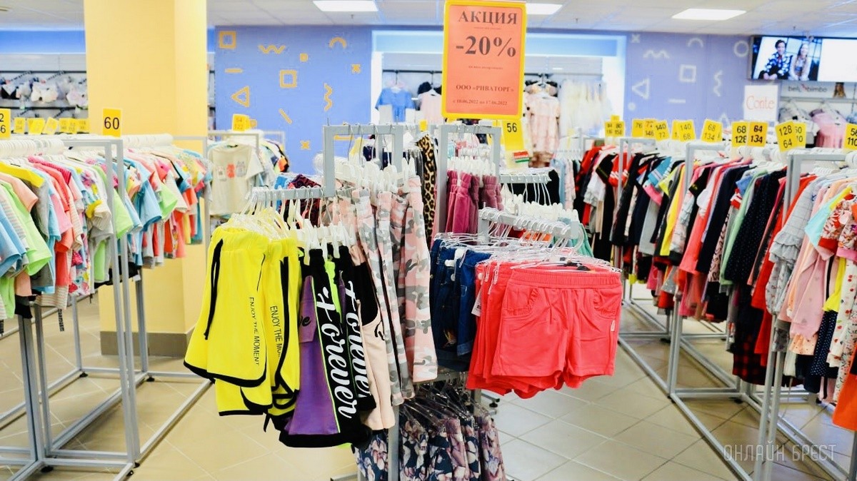 ТРИ ЭТАЖА ТОВАРОВ ДЛЯ ВСЕЙ СЕМЬИ! Детские игрушки и развлечения, канцтовары, женская, мужская, детская одежда и обувь в «Детском мире» на Советской