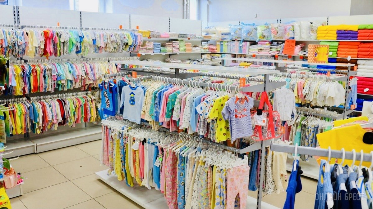 ТРИ ЭТАЖА ТОВАРОВ ДЛЯ ВСЕЙ СЕМЬИ! Детские игрушки и развлечения, канцтовары, женская, мужская, детская одежда и обувь в «Детском мире» на Советской