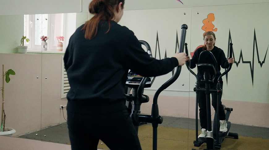 «Большая ошибка». Многодетная мать в колонии: про наркотики, жизнь с ребенком и работу