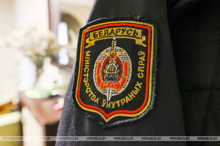 Почти треть века на защите людей. В Барановичах дочь вслед за отцом продолжает милицейскую династию