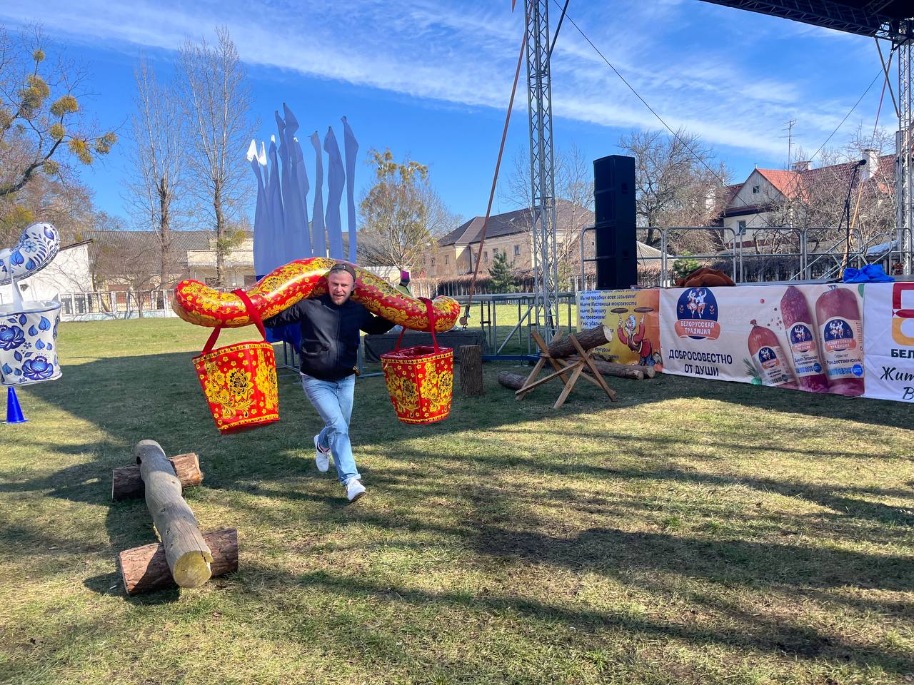 Как в Бресте отметили начало Масленицы. Видео и фото