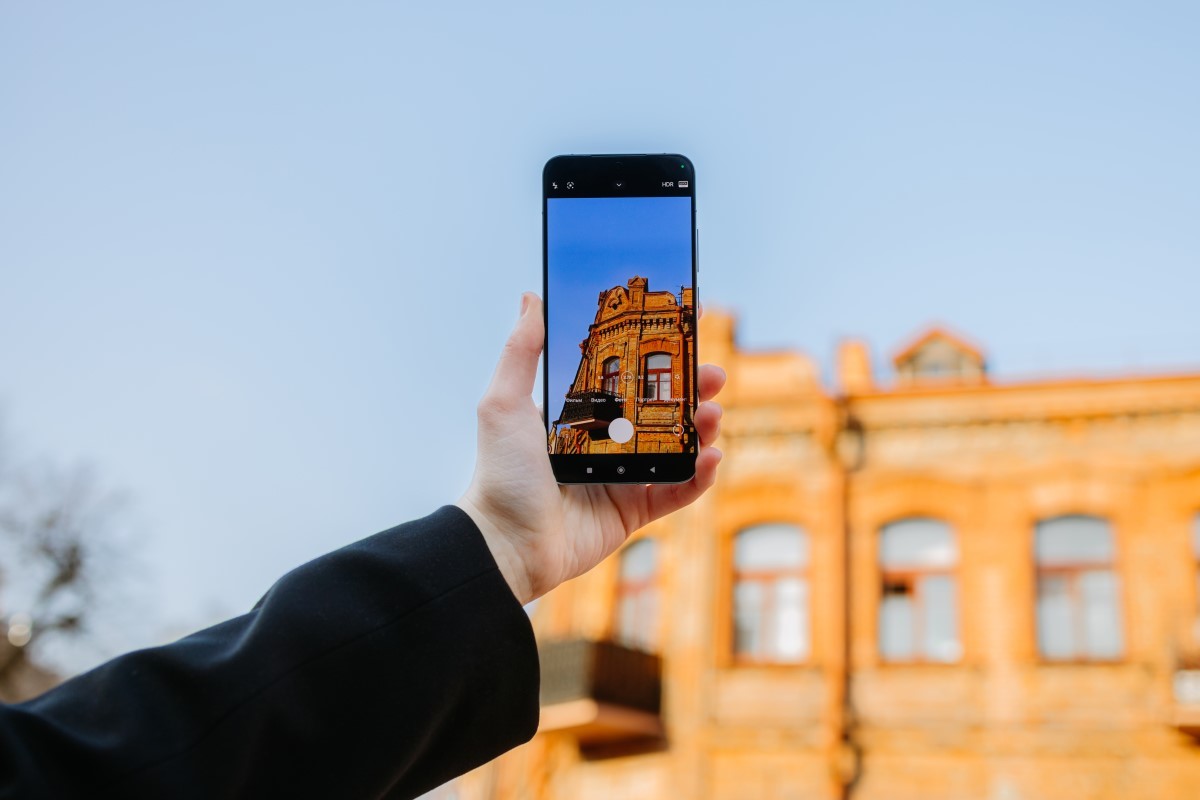 Житель Кобрина подстрекал мать наркокурьера к даче взяток правоохранителям. СК предъявил обвинение