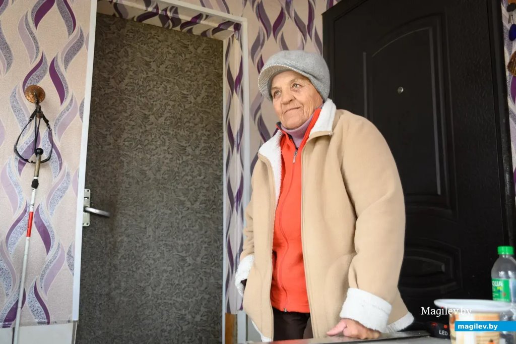 Как 75-летняя белоруска пережила клиническую смерть, потеряла дом при пожаре, ослепла, но сохранила оптимизм