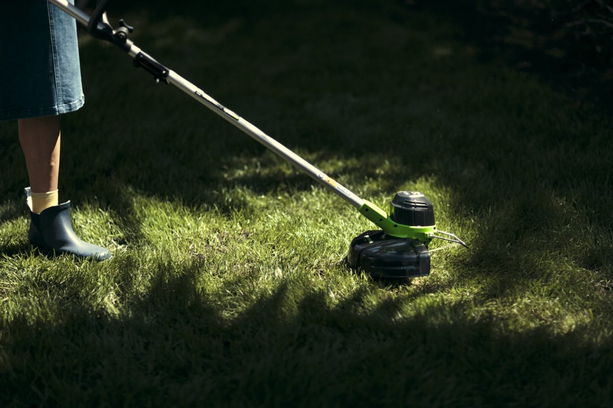 Покупаем триммер для дачи: как не ошибиться в выборе