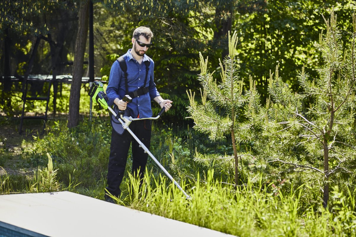 Покупаем триммер для дачи: как не ошибиться в выборе