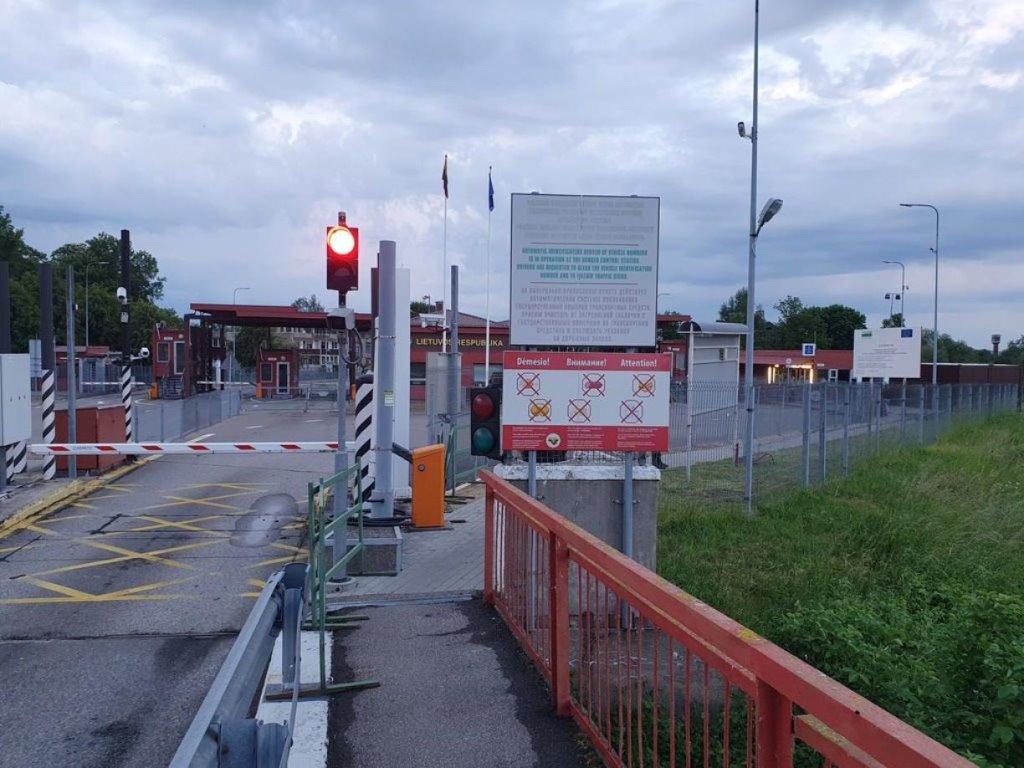 Таможня Литвы смягчила запрет на ввоз продуктов из Беларуси