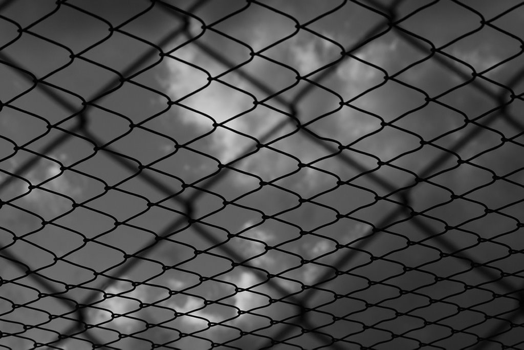 Брестчанка обманула 29 человек на 660 тыс. рублей. Как её наказали?