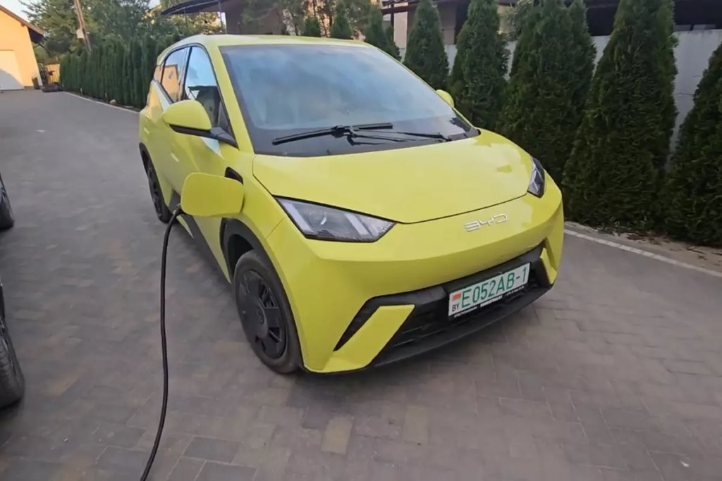 Брестчанин назвал реальным запас хода электромобиля в 305 км