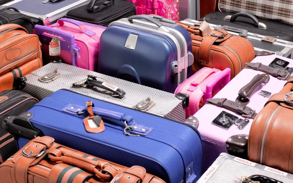 Перевозка ручной клади в общественном транспорте: когда за неё нужно платить?