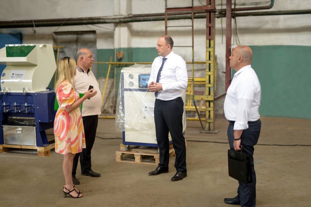 Деньги из мусора — как предприятие из Бреста способствует чистоте в городах разных стран