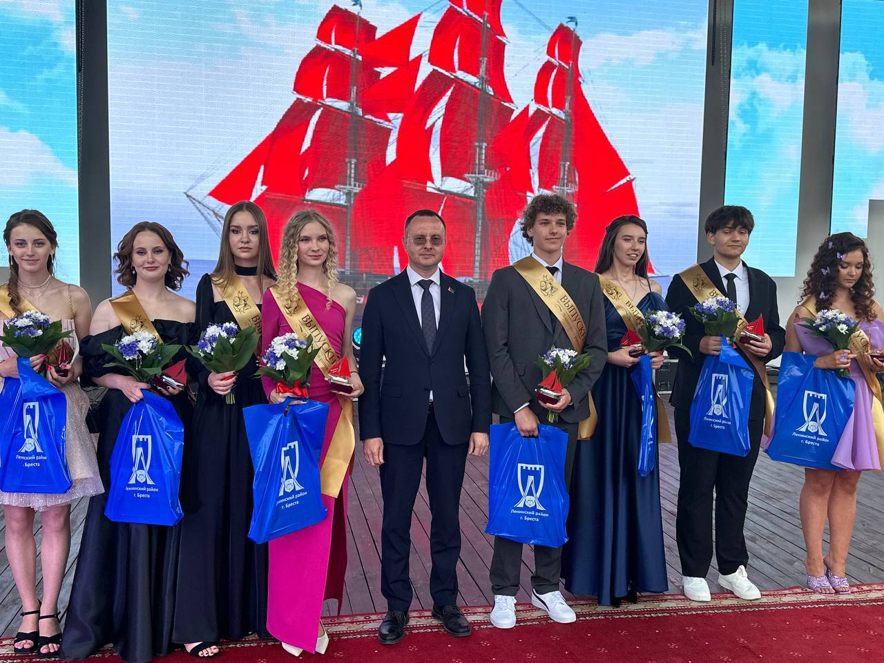 «Алые паруса 2024» в Бресте. Смотрите видео и фото