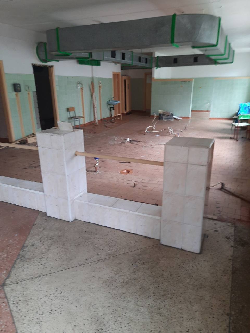 В трех школах Бреста начаты работы по реконструкции и капитальному ремонту пищеблоков