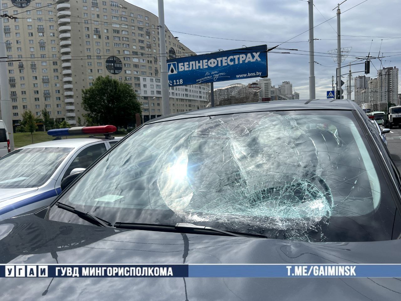 Перебегал дорогу на красный свет. В Минске водитель жестко сбил подростка