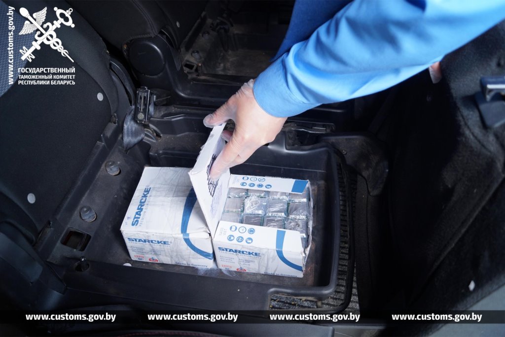 В Беларусь хотели незаконно ввезти 500 компьютерных процессоров