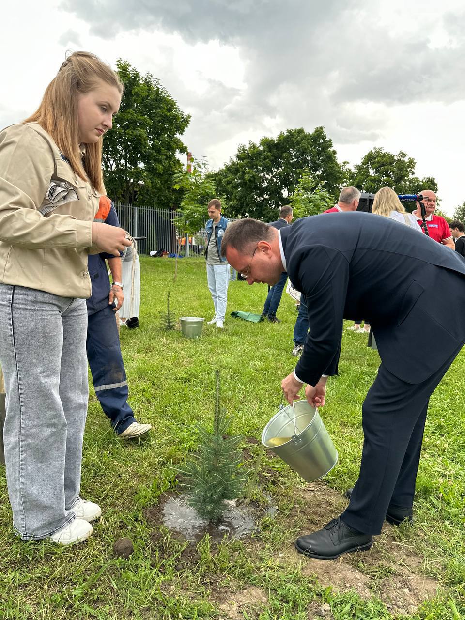 В Бресте заложили памятную аллею