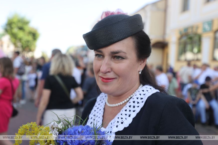 Атмосферу последнего мирного дня 1941-го воссоздали в Бресте