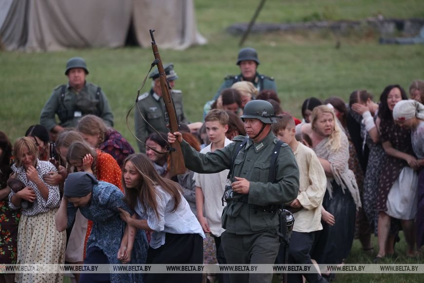 В ночь на 22 июня реконструкторы воссоздали эпизоды обороны Брестской крепости