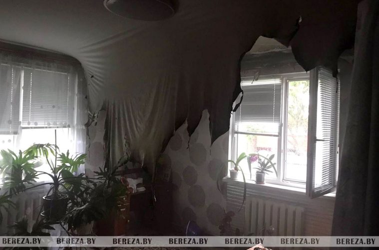 Из-за грозы загорелся жилой дом. Случай в Брестской области