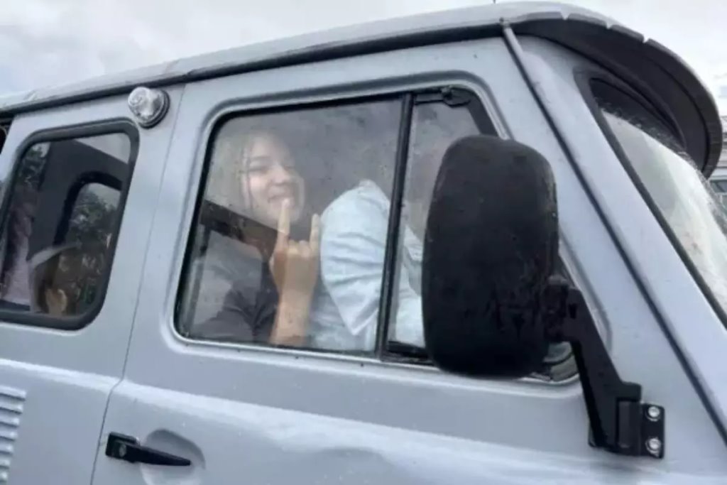 В «буханке» смогли поместиться 48 человек – это рекорд