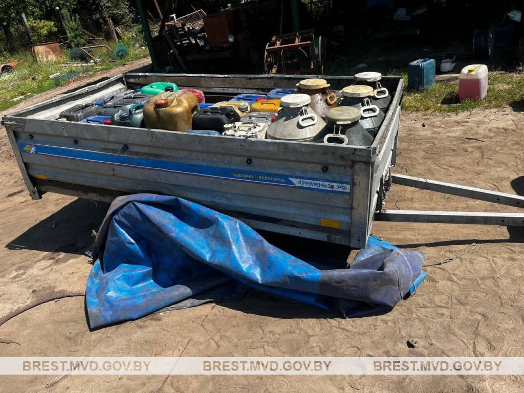 Раскрыта схема хищения печного топлива на госпредприятии в Пинске