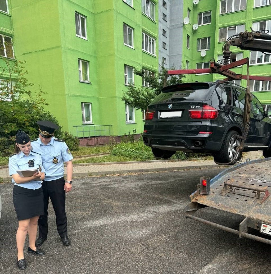 Белорус не желал погашать долги. Что стало с его BMW?