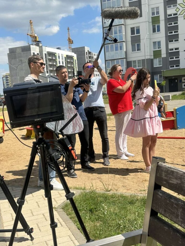 Актриса кино и театра Янина Малинчик снимает в Бресте кино