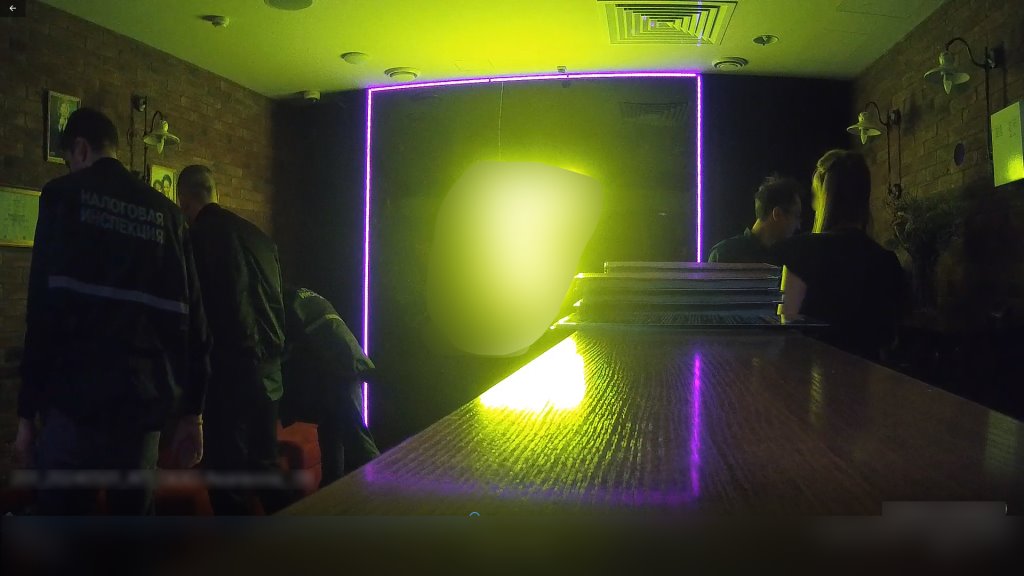 Серый нал, зарплаты в конверте в ночном заведении Бреста