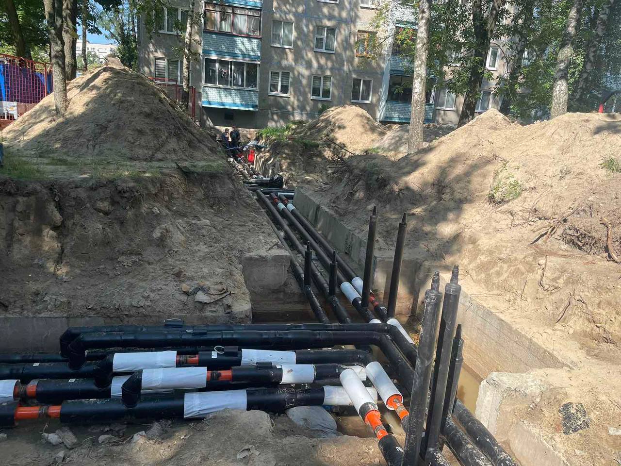 В Бресте на Партизанском проспекте идет замена трубопроводов. Когда закончат работы?