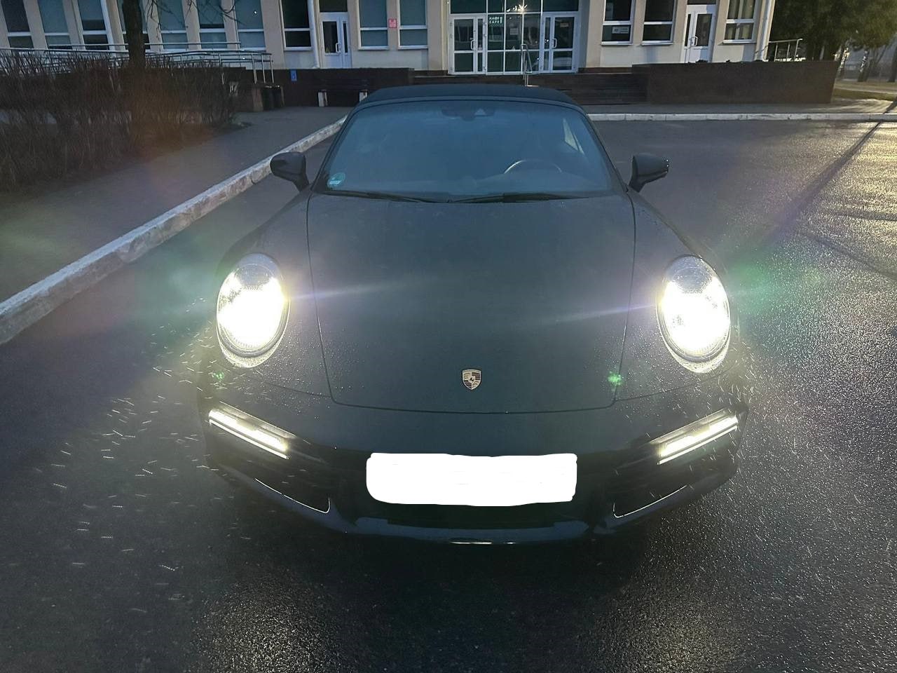 «Ущерб составил более 465 000 рублей». Авто премиум-класса из Европы нелегально ввозила компания из Брестской области