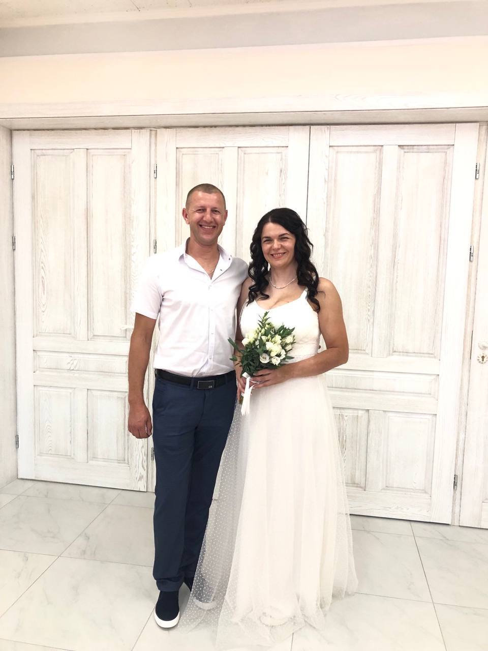 10 пар поженились в Бресте в красивую дату