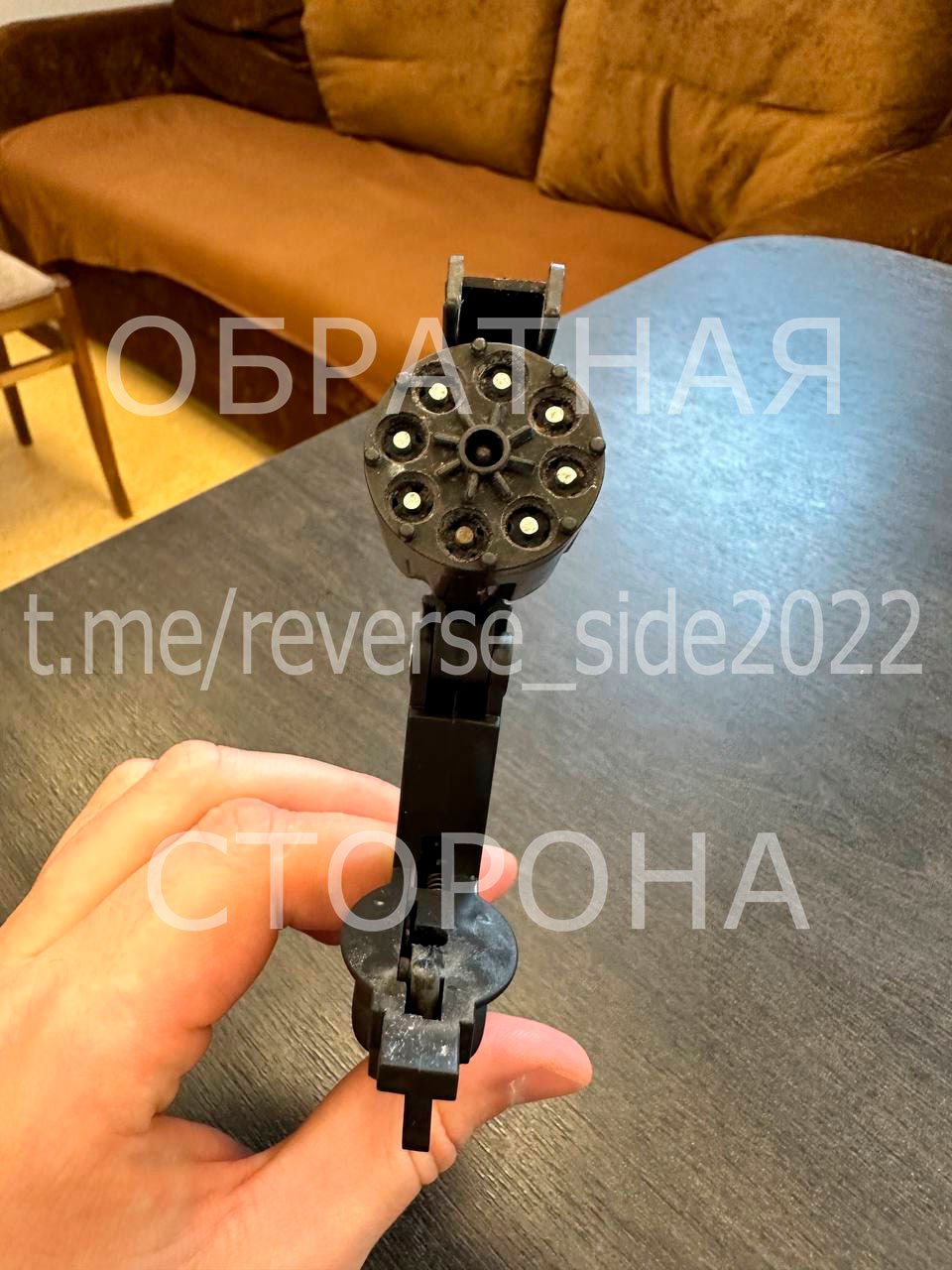 Брестчанин с друзьями катался по столице и пугал прохожих стрельбой из детского пистолета