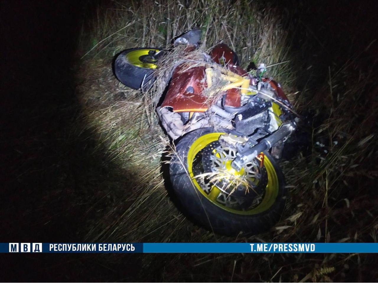 Жуткое ДТП в Кобринском районе: погибли мотоциклист и ребенок