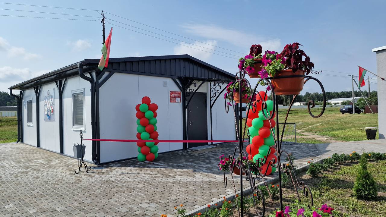 Первый в Брестской области модульный ФАП открыли в Кобринском районе