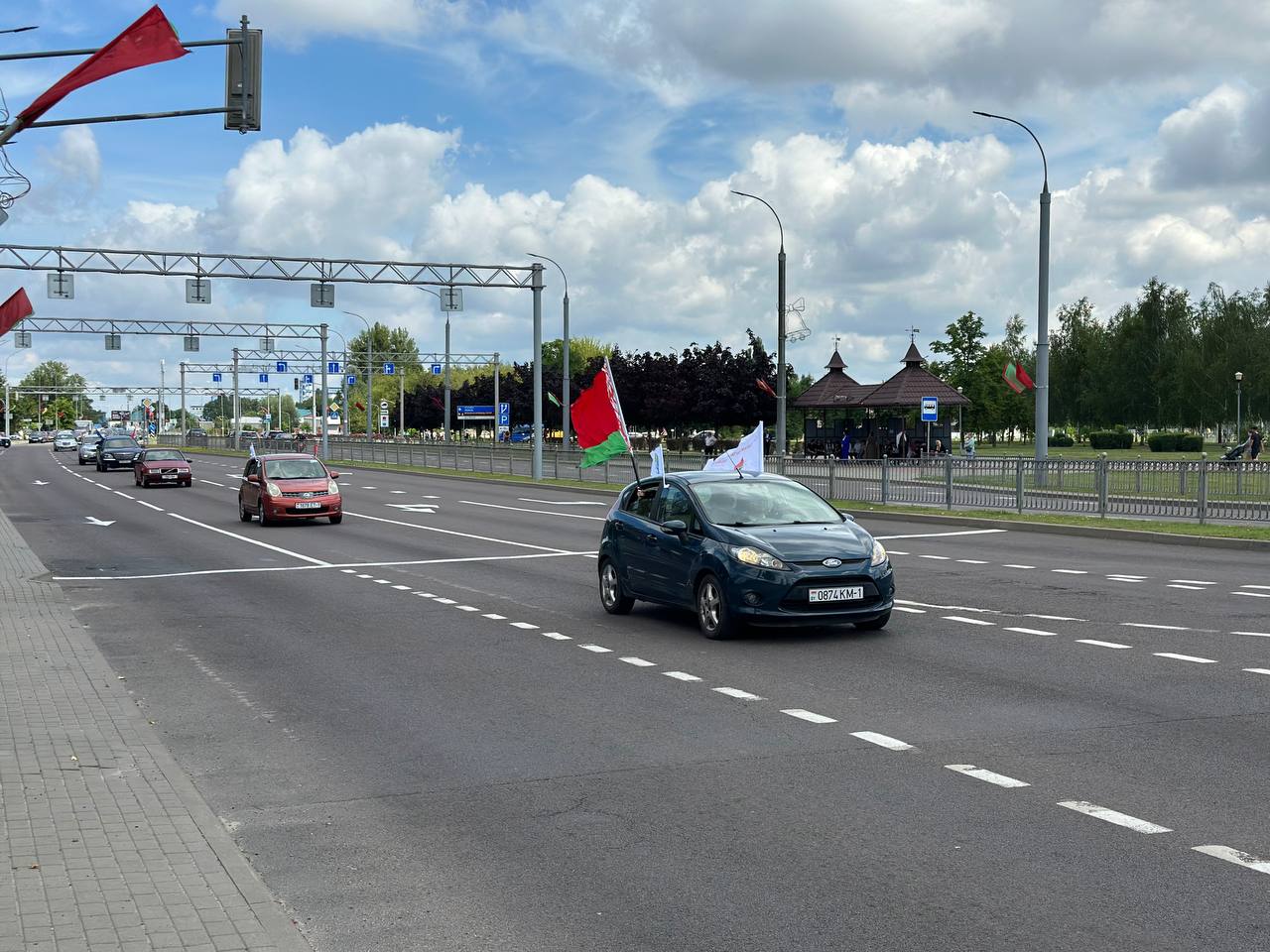 Автопробег «Путь Независимости» прошел по дорогам Бреста