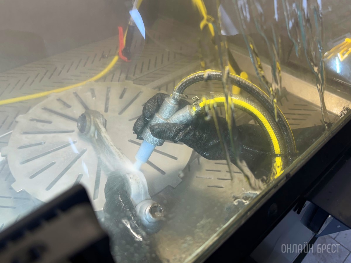 BrestBlast — бережная очистка деталей методом аквабластинга. Аппаратная промывка радиатора печки и чистка всей системы охлаждения двигателя в Бресте