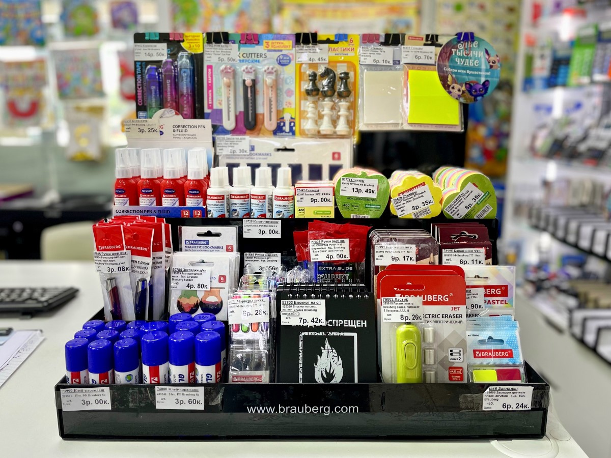 Вся школьная канцелярия здесь! Большой ассортимент товаров и СУПЕР АКЦИЯ в брестских магазинах «Канцелярские штучки»