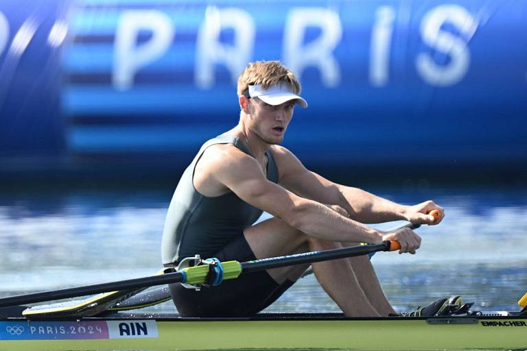 Третья медаль в Париже. Евгений Золотой принес Беларуси серебро на Олимпиаде