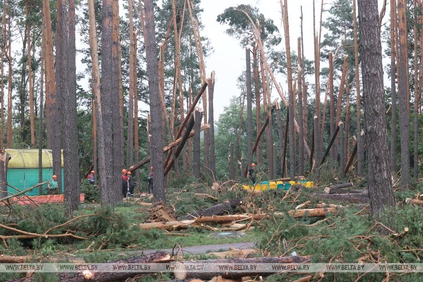 «Все случилось мгновенно». В лагере под Речицей рассказали о разгуле стихии, приведшей к трагедии
