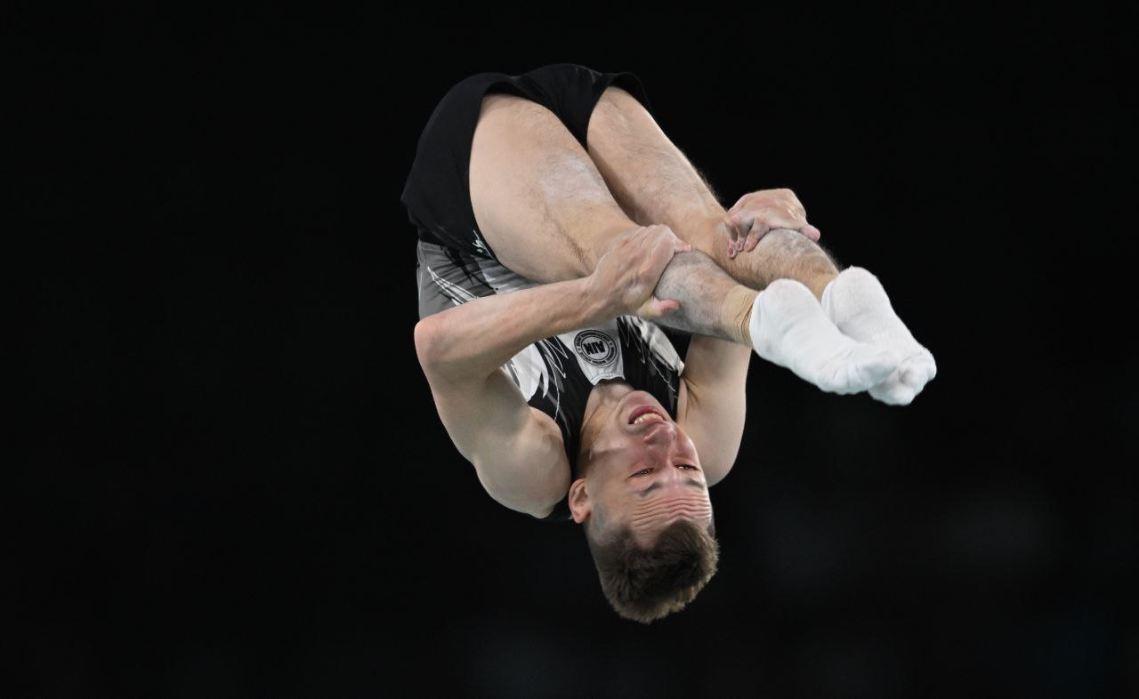 Белорус завоевал золото в прыжках на батуте на Олимпиаде в Париже