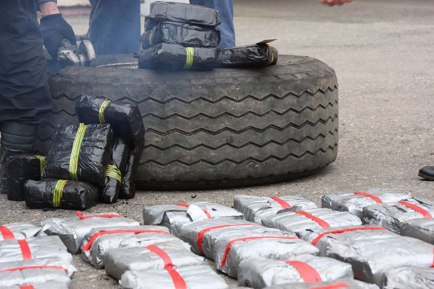 Пятерых граждан Беларуси и Польши задержали брестские сотрудники наркоконтроля и таможни