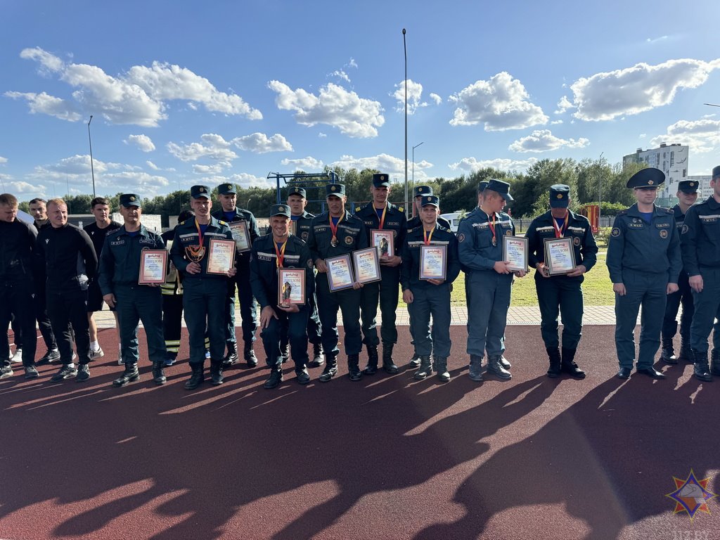 Определен сильнейший пожарный-спасатель в Брестской области