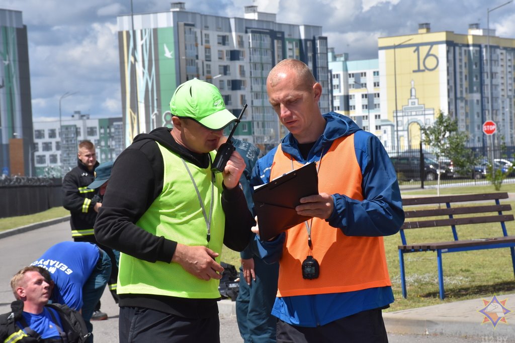 Определен сильнейший пожарный-спасатель в Брестской области