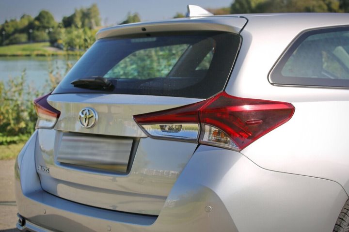 Определён топ-10 самых продаваемых машин в мире