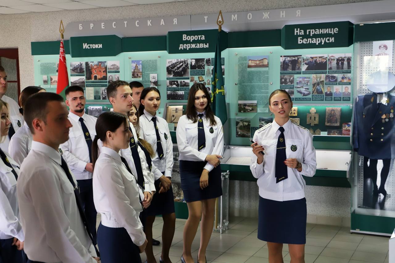 «Введение в специальность» прошли молодые сотрудники Брестской таможни